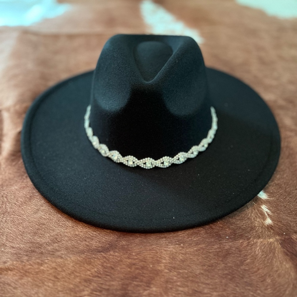 Rhinestone Chain Twist strap Fedora Hat